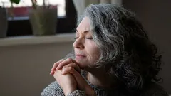 3 chyby, kvůli kterým budete vypadat o 10 let starší – jak vypadat mladě po padesátce?