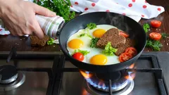 Tohle několikanásobně zlepší chuť obyčejných vajec: šéfkuchař prozradil tajnou ingredienci