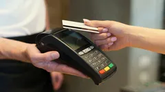 Experti: Jak správně utrácet peníze, abyste se cítili šťastní