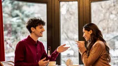 Jak poznat, že se k vám člověk nehodí: 5 „červených vlajek“ na rande